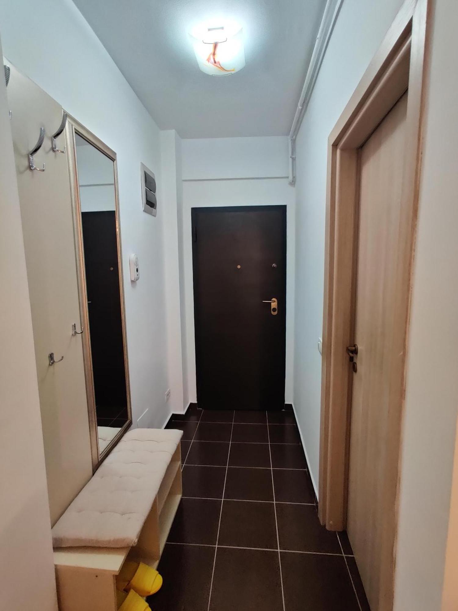 Studio Deluxe Uniri บูคาเรสต์ ภายนอก รูปภาพ