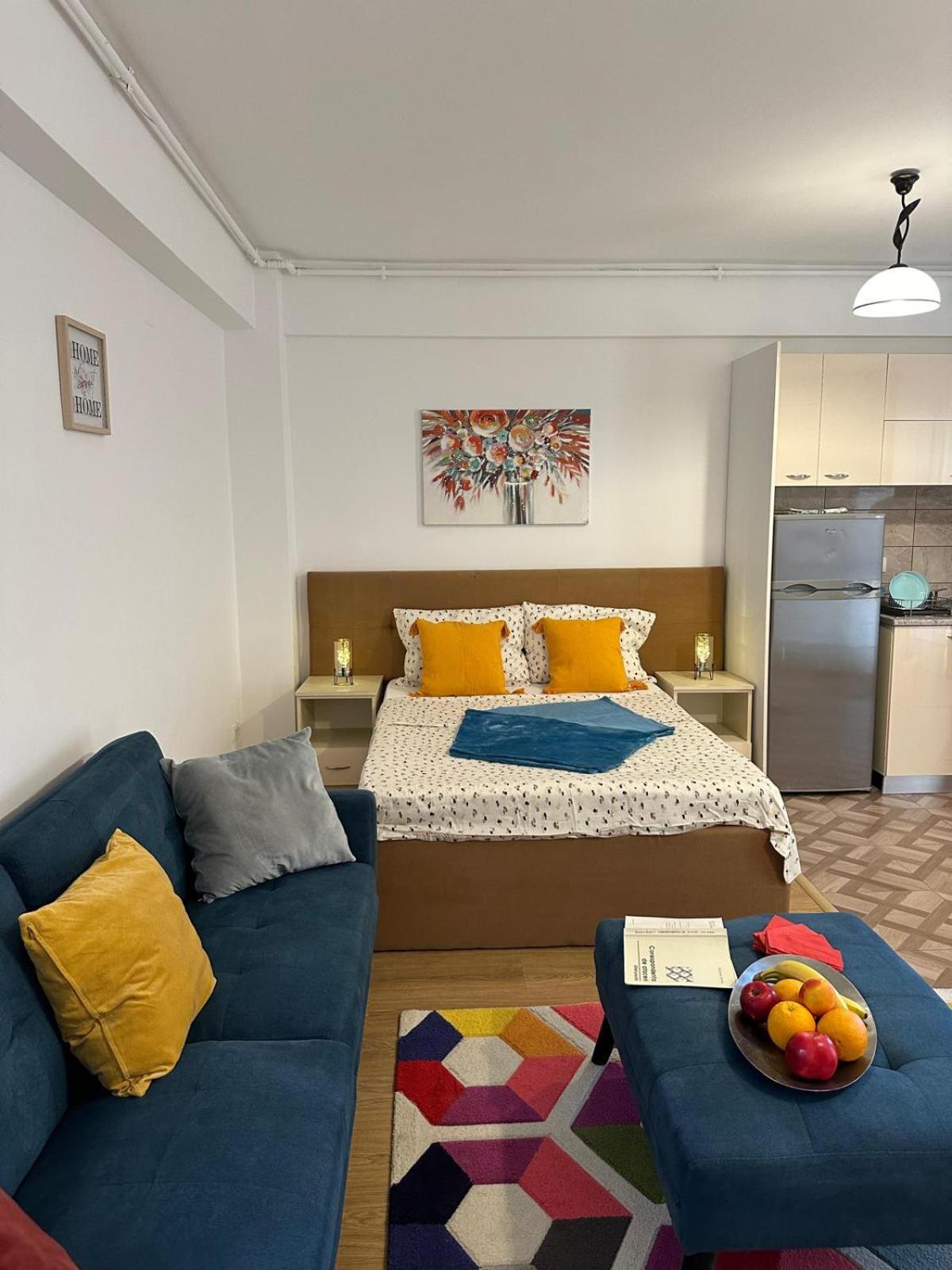 Studio Deluxe Uniri บูคาเรสต์ ภายนอก รูปภาพ